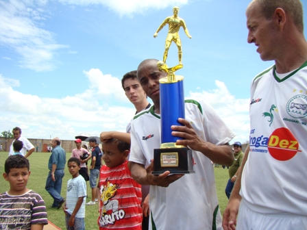 Barbosa Neto  Fio, artilheiro do campeonato