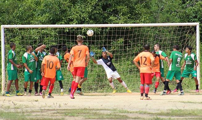 Torneio do Maria Helena recebe grandes nomes do futebol amador