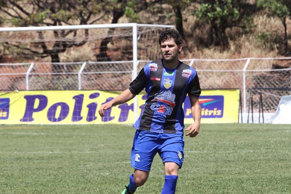 Com o resultado, a equipe comandada pelo tcnico Wisner Dantas manteve a oitava colocao e continua na zona de classificao (Foto: Cleiton Borges)